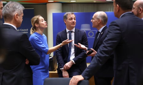 Kaja Kallas, Alexander De Croo and Luc Frieden, speak to each other at the European Council