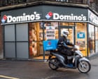 Domino's: il CEO Andrew Rennie lascia il ruolo dopo la proposta di espandersi al pollo