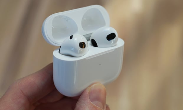 Apple AirPods 3 review: solid revamp with better fit and longer battery |  Apple | The Guardian