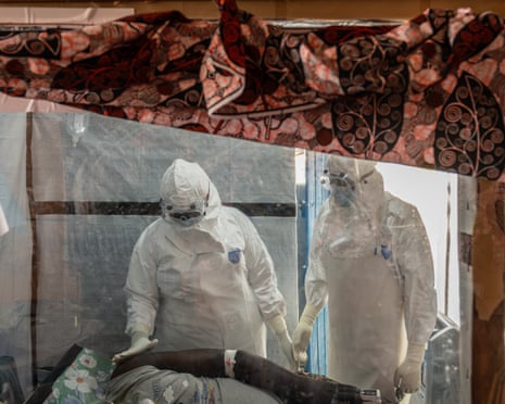France confirms first Ebola case in doctor returning from humanitarian mission in DRC amid ongoing outbreak.