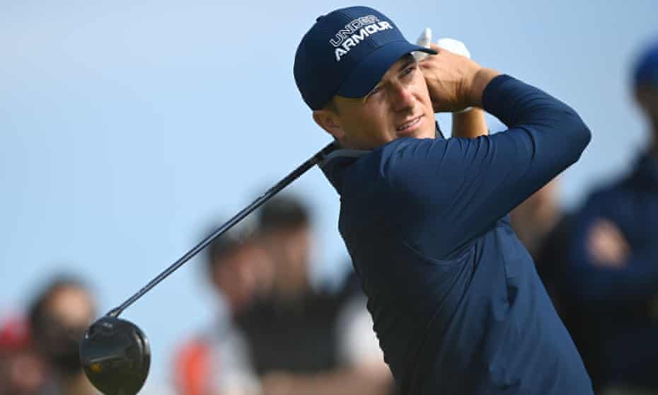 Jordan Spieth hits a tee shot at the fourth hole of the Open.