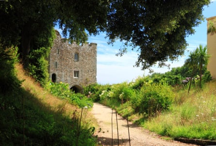 The gatehouse at Trematon Castle