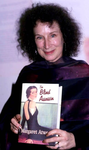 Atwood with her novel The Blind Assassin, which won the Booker prize in 2000