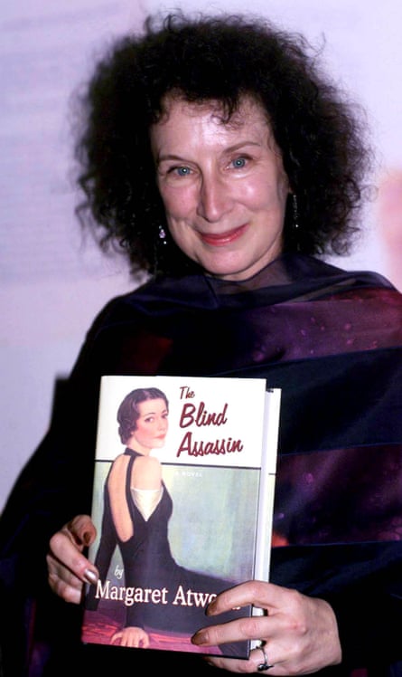 Atwood after winning the 2000 Booker prize award.