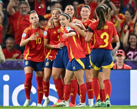 Women’s Euro 2025: five-star Spain lay down marker before Germany enter fray – live