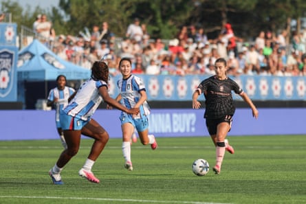 Ally Sentnor (right) connected nan shot for Angel City successful a 2-0 triumph against against Chicago Stars past weekend