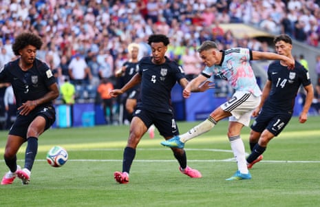 Leandro Trossard has his effort blocked by Chris Richards.