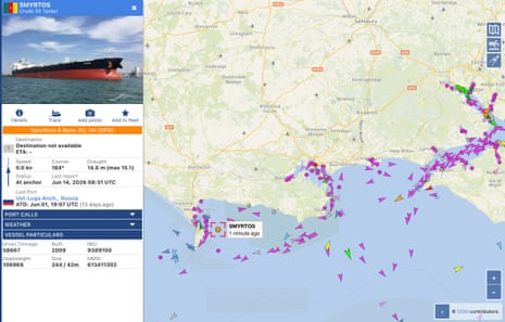 Suspected Russian shadow fleet oil tanker (Smyrtos) was boarded by British forces in the English Channel.