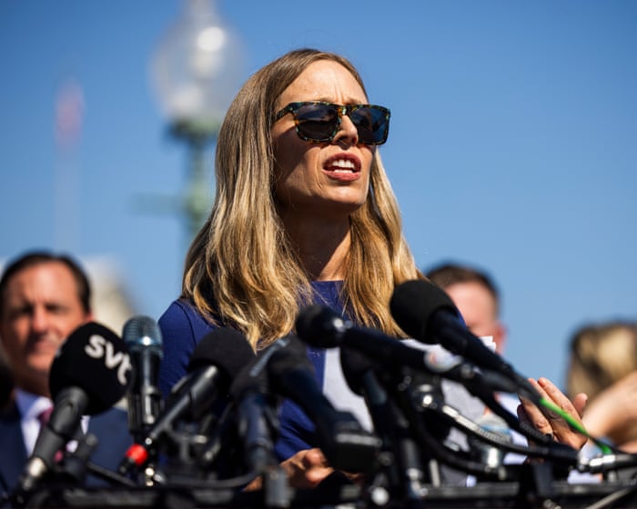 Epstein abuse survivors urge lawmakers to back bill that would release all files