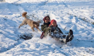 Beast From The East Brings Heavy Snow To Uk And Ireland In Pictures World News The Guardian Beast From The East Brings Heavy Snow To Uk And Ireland In Pictures World News The Guardian