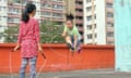 Francis Alÿs, Children’s Game #22: Jump
Rope, Hong Kong, 2020
In collaboration with Rafael Ortega, Julien
Devaux, and Félix Blume