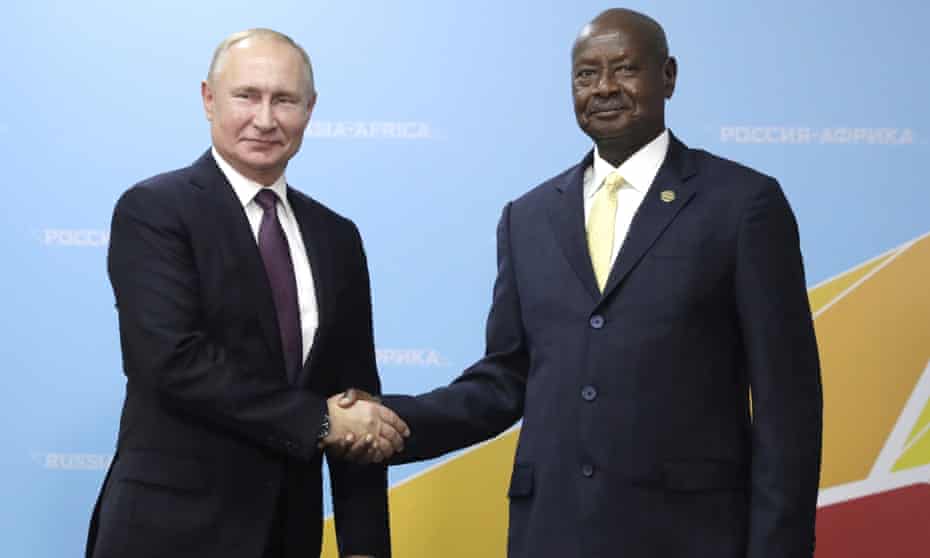 Russian president Vladimir Putin and Ugandan president Yoweri Museveni in 2019.