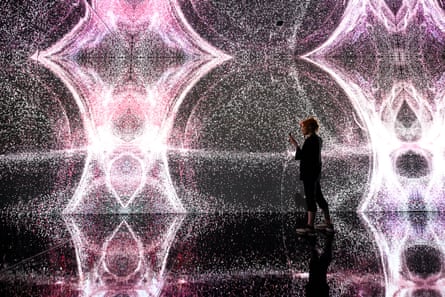 هذا الطريق إلى الثقب الأسود.. إحدى منشآت مارشميلو الفضائية.