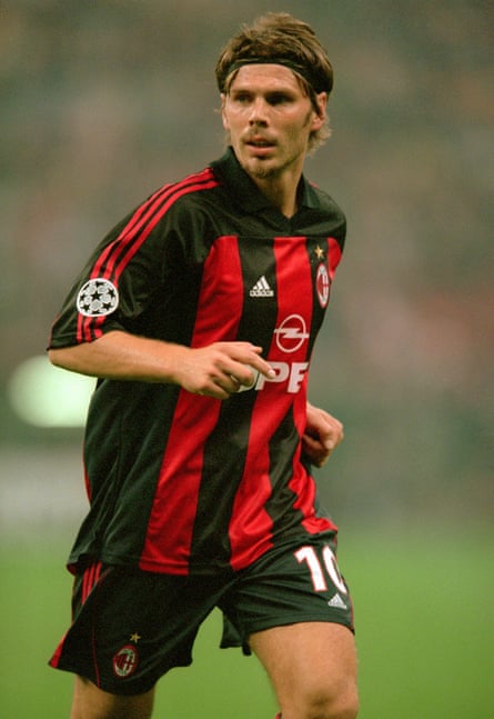 Zvonimir Boban in action for Milan in October 2000