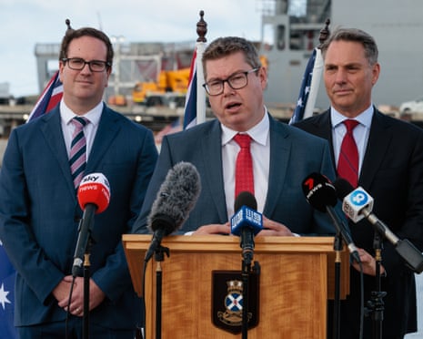 Minister for defence industry Pat Conroy with minister for defence personnel Matt Keogh (left) and acting prime minister Richard Marles on 16 March, 2023.