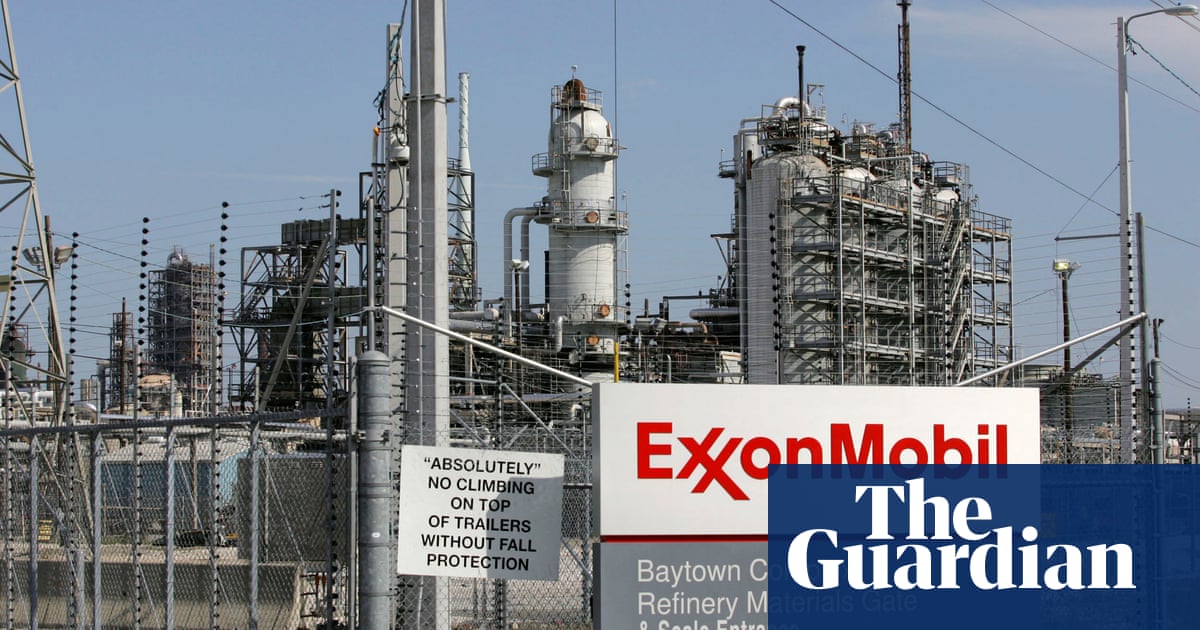 Groups built on fossil fuel funding urge states to reopen amid pandemic