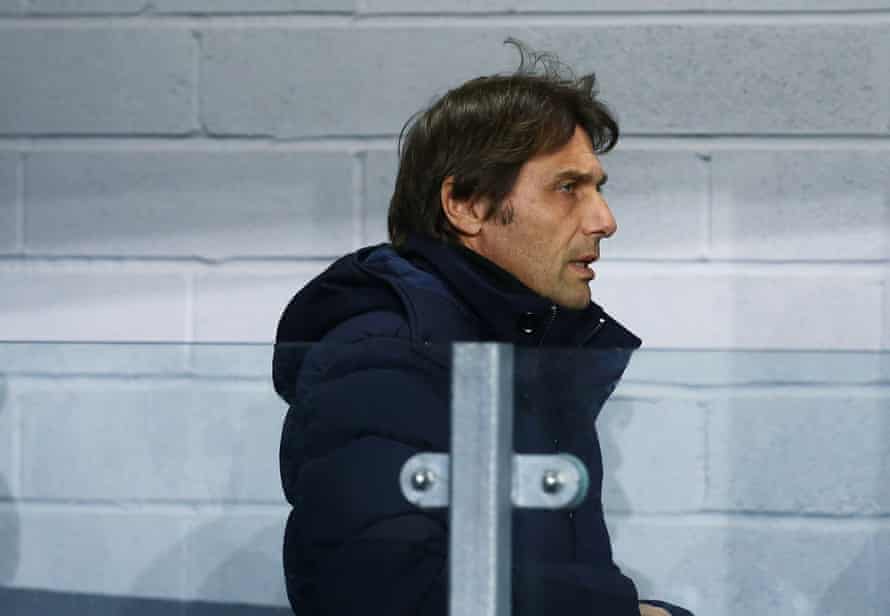 Antonio Conte at Turf Moor.