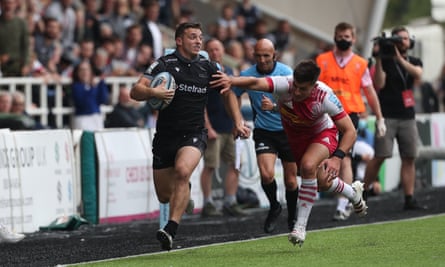 Adam Radwan in action for Newcastle against Harlequins