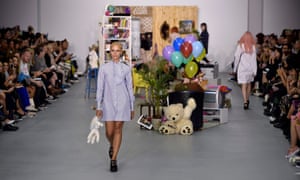 Ashley Williams London Fashion Week S/S 2017