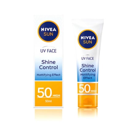 NIVEA SUN UV Face Sun Cream SPF 50 Shine Control 50ml