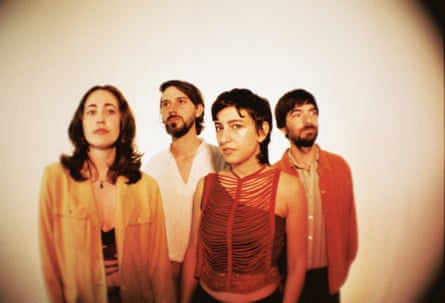 Derya Yildirim & Grup Şimşek.