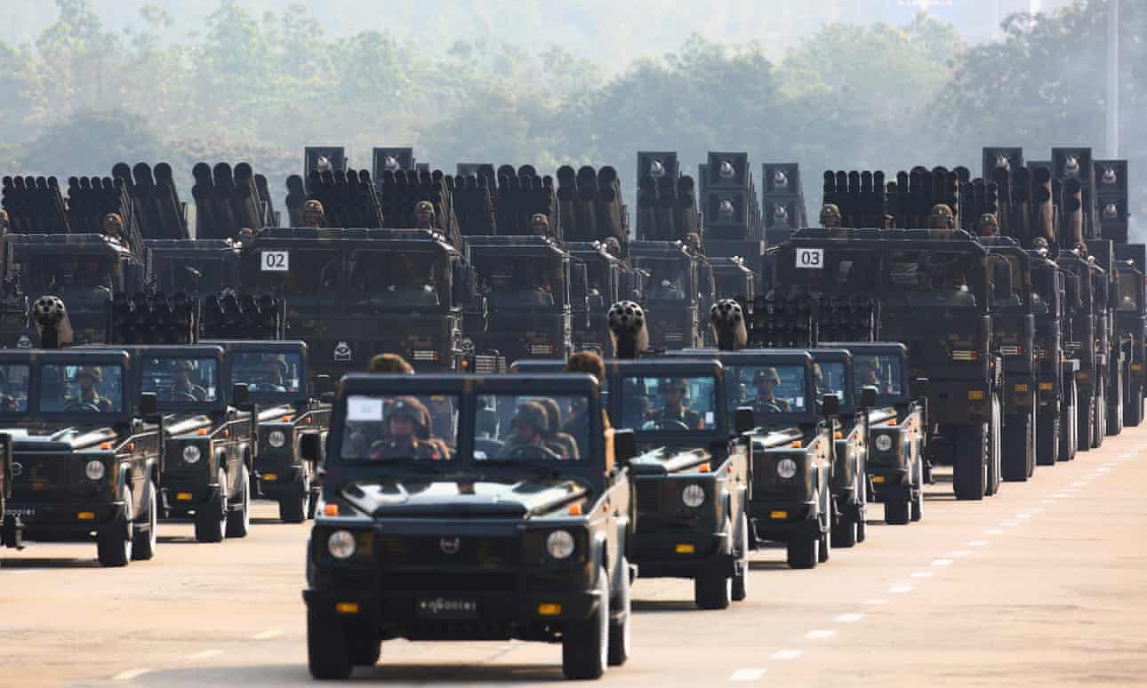 La junta de Myanmar declara que hará cumplir las leyes de servicio militar para los jóvenes.