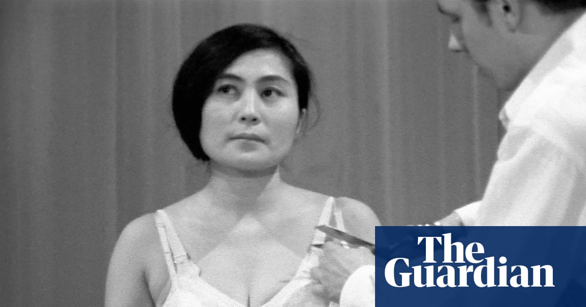 ‘A frightening piece to perform’: can Yoko Ono’s Cut Piece still shock?