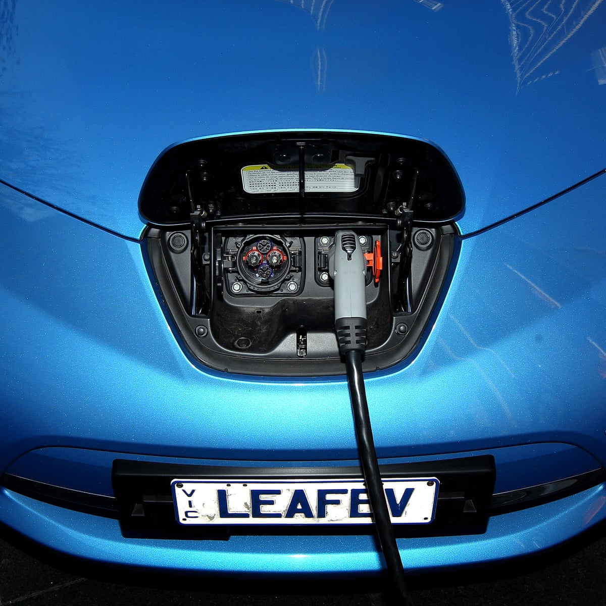 Electric Cars Will Be Cheaper Than Conventional Vehicles By 2022 Electric Hybrid And Low Emission Cars The Guardian Eletric Cars 2017-2022