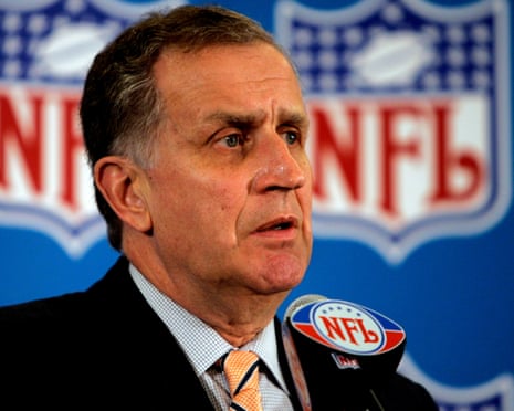 Paul Tagliabue, NFL commissioner who oversaw lucrative era, dies at age of 84 | NFL | The Guardian