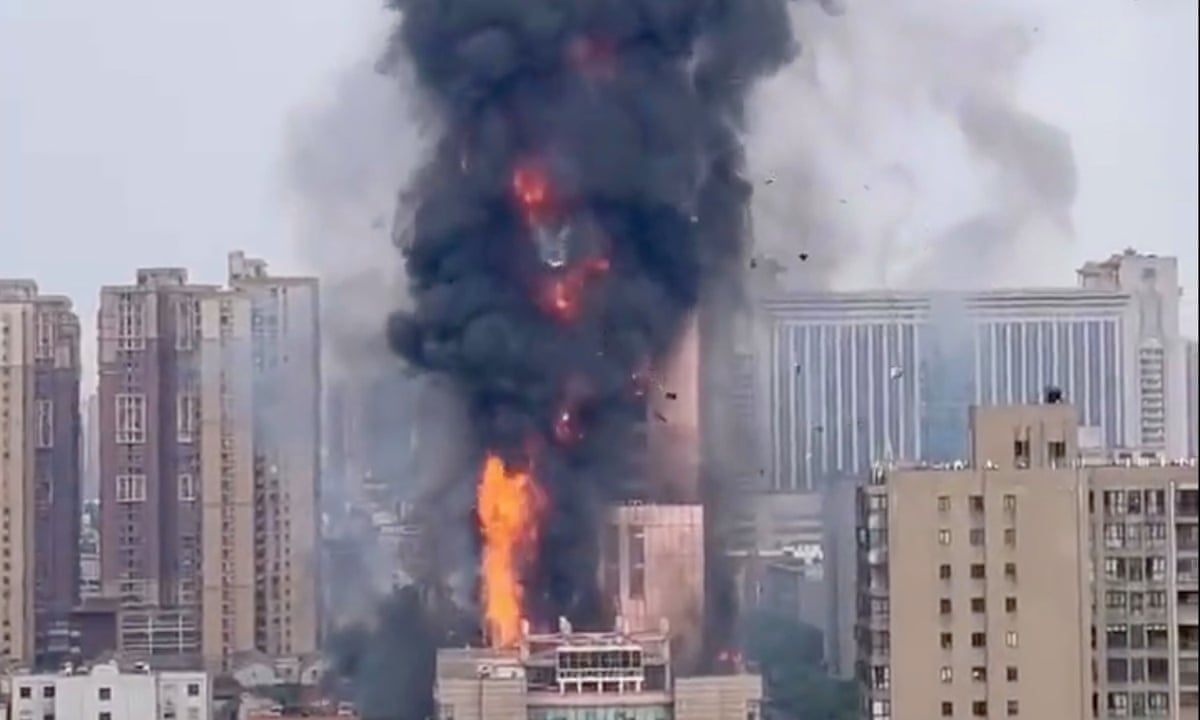 Major fire engulfs skyscraper in Changsha, central China | China | The Guardian