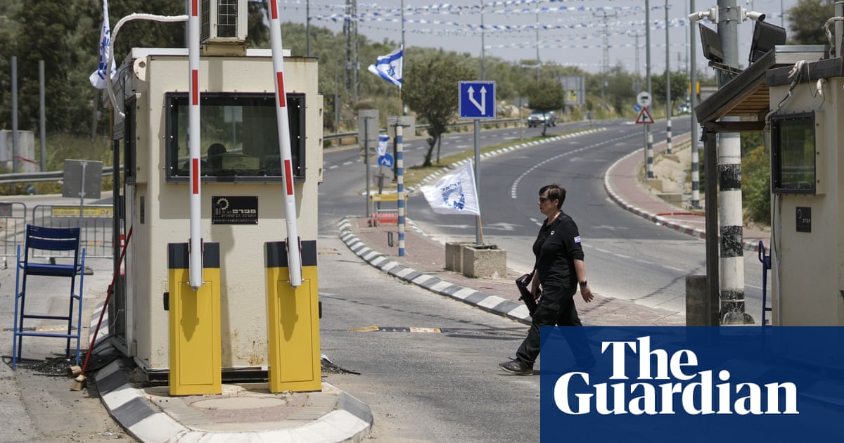 Israeli forces arrest suspected killers of Jewish settlement guard