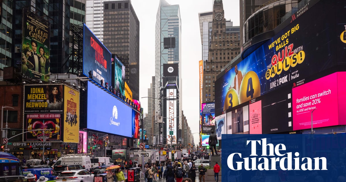Police search for man who allegedly abandoned baby in New York's Times Square