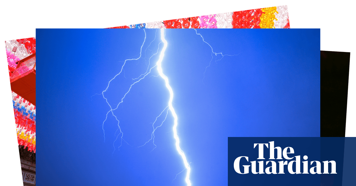 Buddha’s birthday preparations and horseback goat-grabbing: photos of the day – Monday