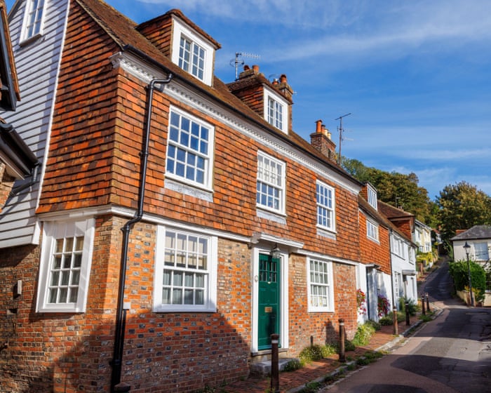 UK house prices fall for first time this year amid rising interest rates