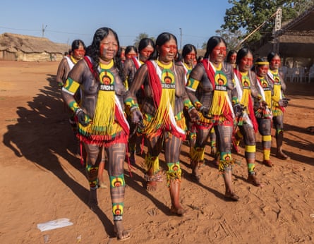 Attenders at the celebration for Raoni Metuktire
