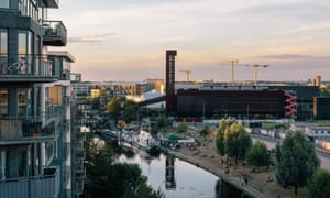 Picture of urban scene with apartments overlooking canal