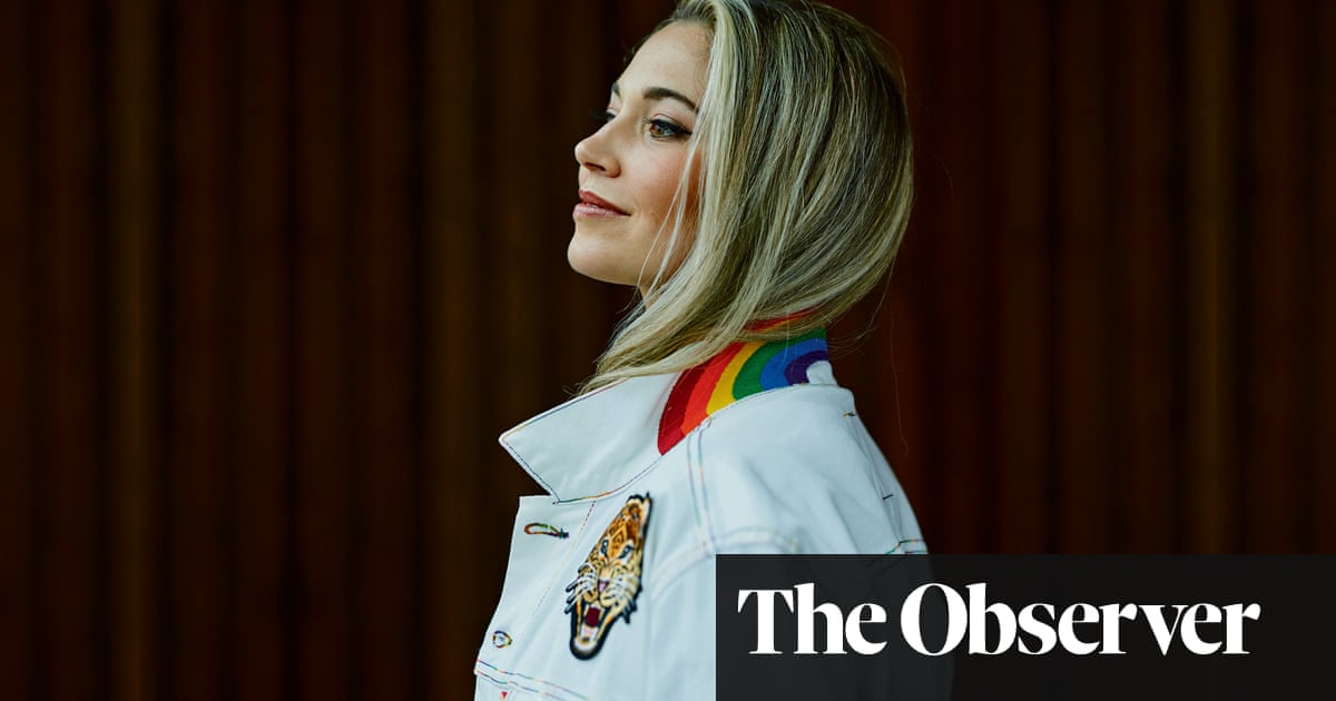 Julia Shaw: ‘I had so many questions about bisexuality’