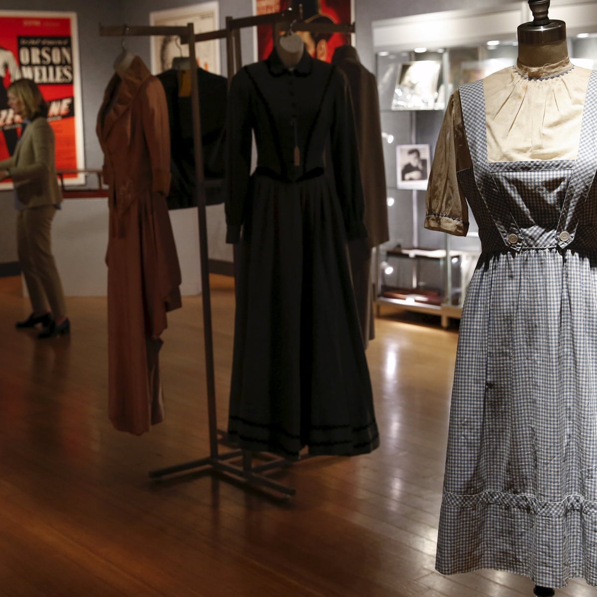 Judy Garland S Sweat Stained Wizard Of Oz Dress Sells For More Than 1 5m The Wizard Of Oz The Guardian