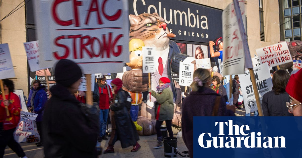 Академиците в Колумбийския колеж в Чикаго са в ожесточен спор