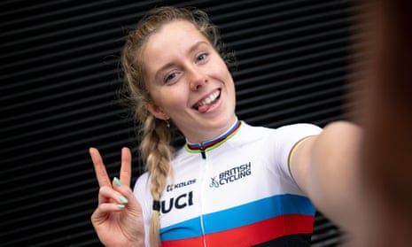 Emma Finucane hopes wide velodrome in Paris can unlock gold medal
