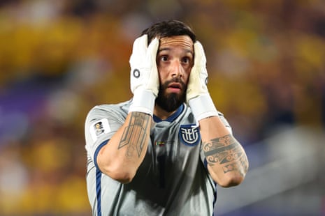 Hernan Galindez of Ecuador can’t beileve it.