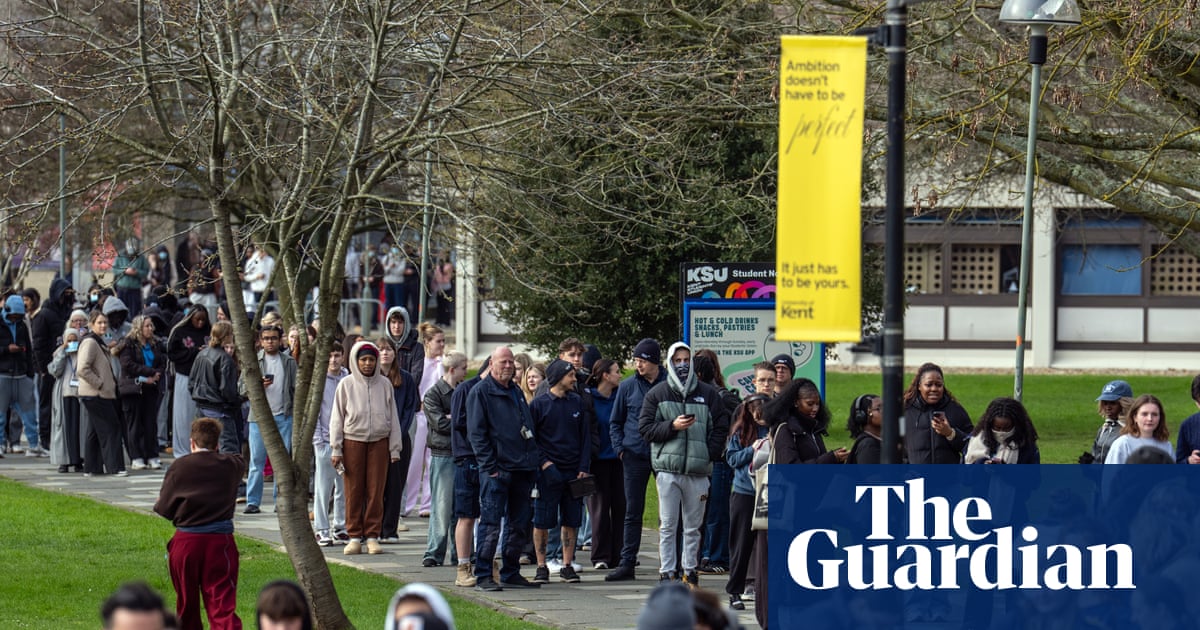 Meningitis in fatal Kent outbreak identified as less-targeted strain B