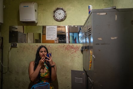 ‘Espresso with legs’: inside Chile’s risque and antiquated cafe tradition | Chile ‘Espresso with legs’: inside Chile’s risque and antiquated cafe tradition | Chile