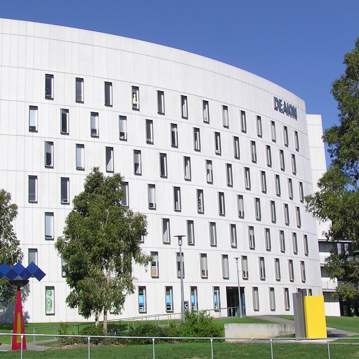 Deakin University to become first foreign tertiary institution with campus in India | Australian universities | The Guardian