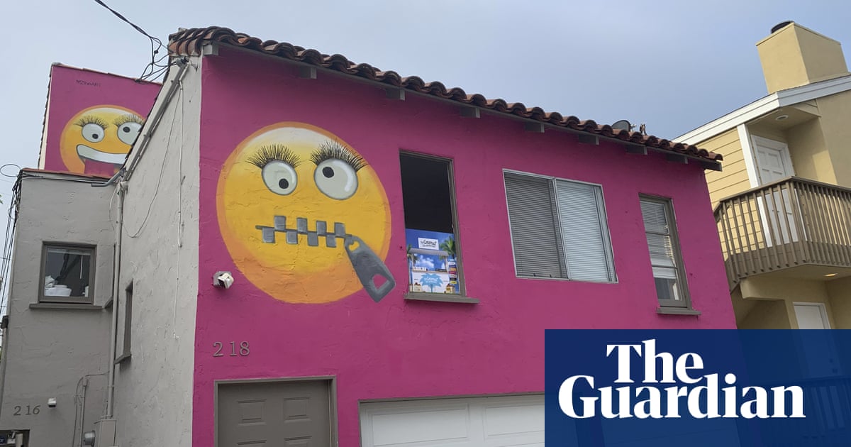 The hot pink emoji house and the problem of Airbnb neighbors from hell