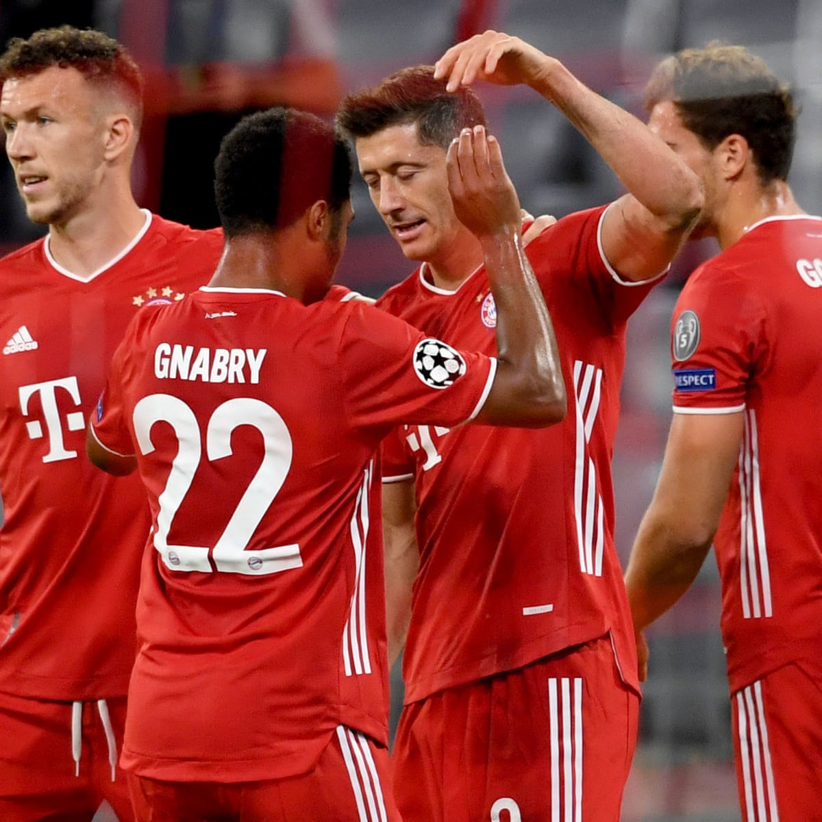 Lewandowski Leads Bayern Munich Masterclass In Hammering Of Chelsea Champions League The Guardian