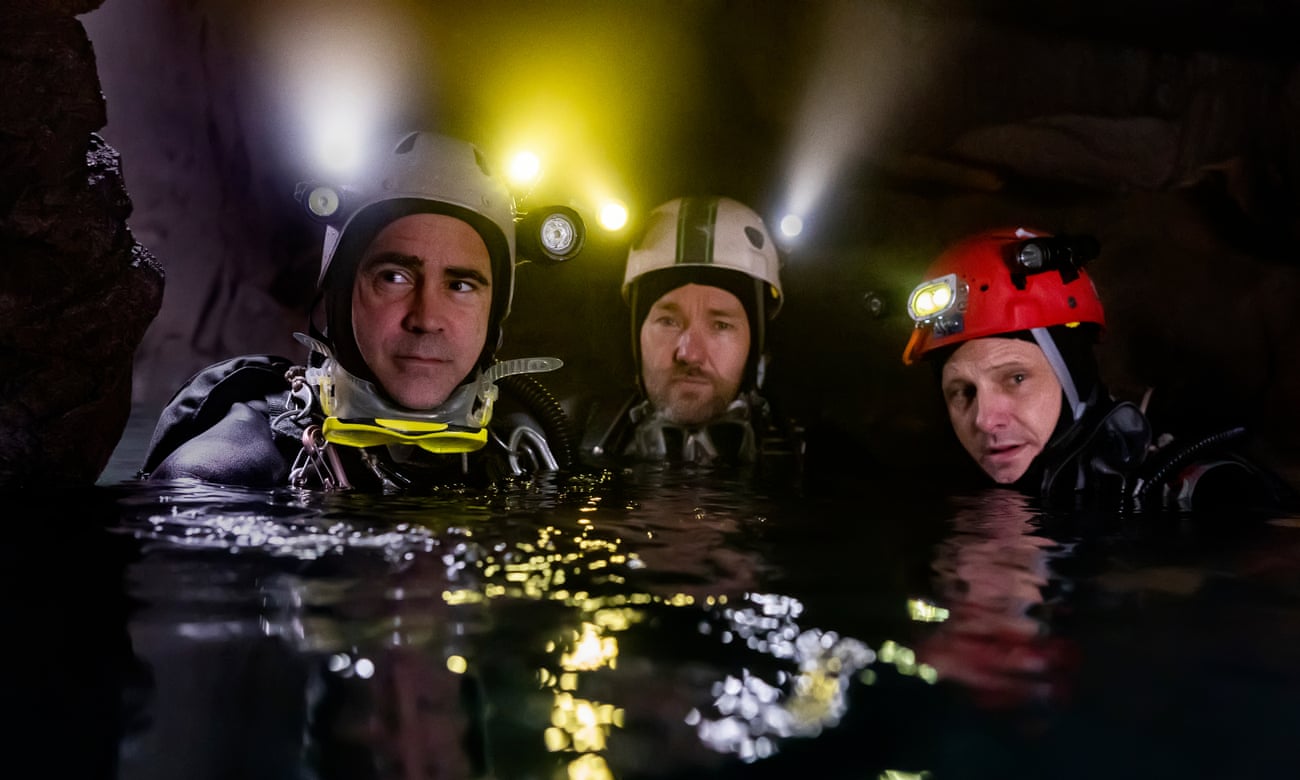 مراجعة فيلم Thirteen Lives - رحلة إنقاذ واعرة تحدت جميع الصعاب 3 Going underground: inside Ron Howard's explosive movie about the Thai cave rescue | Ron Howard | The Guardian