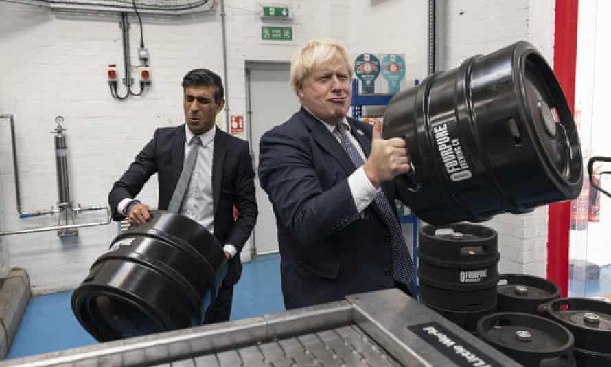Rishi Sunak and Boris Johnson lifting beer kegs. ‘Of course there were no parties in No 10.’