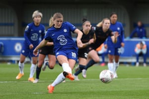 Maren Mjelde of Chelsea scores a penalty for her team’s first goal.