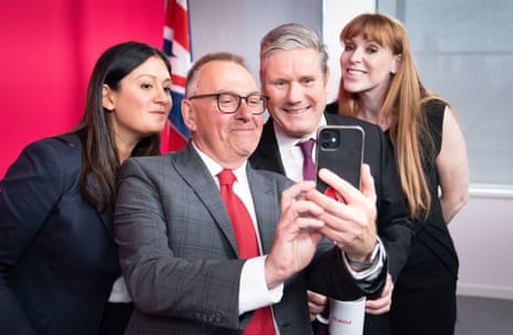 Tudor Evans, the new leader of Plymouth council, posing for a selfie today at a meeting with Keir Starmer, Angela Rayner and Lisa Nandy.